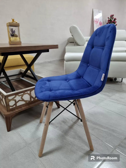 Трапезен стол Таня бежово кадифе