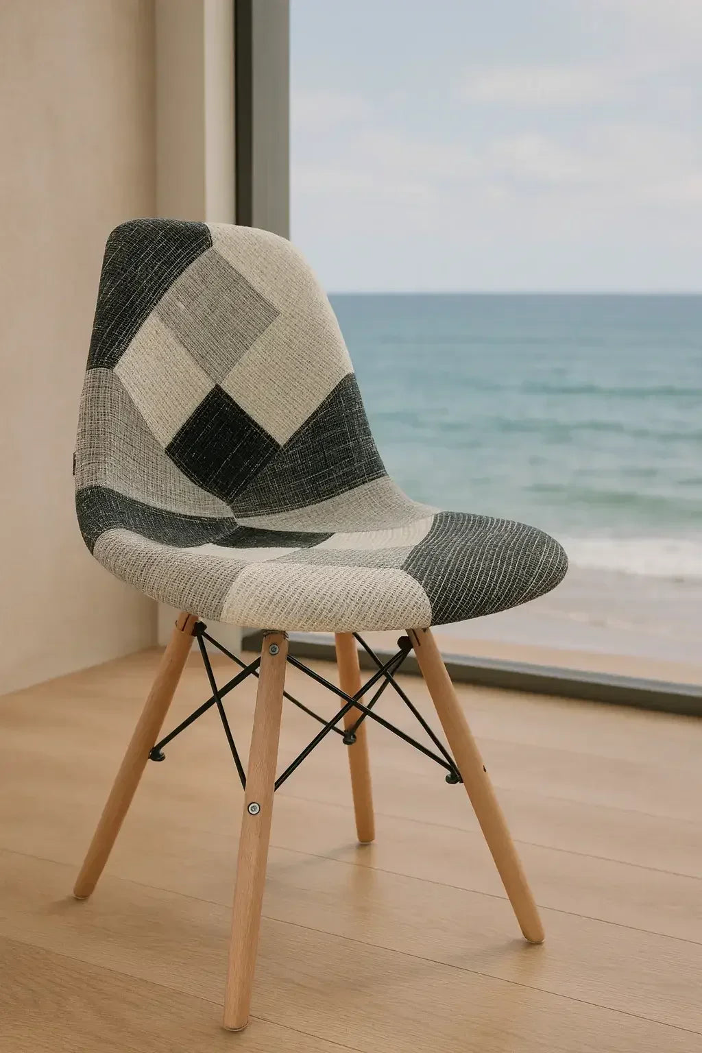 Трапезен стол Иви / дамаска сив пачуърк