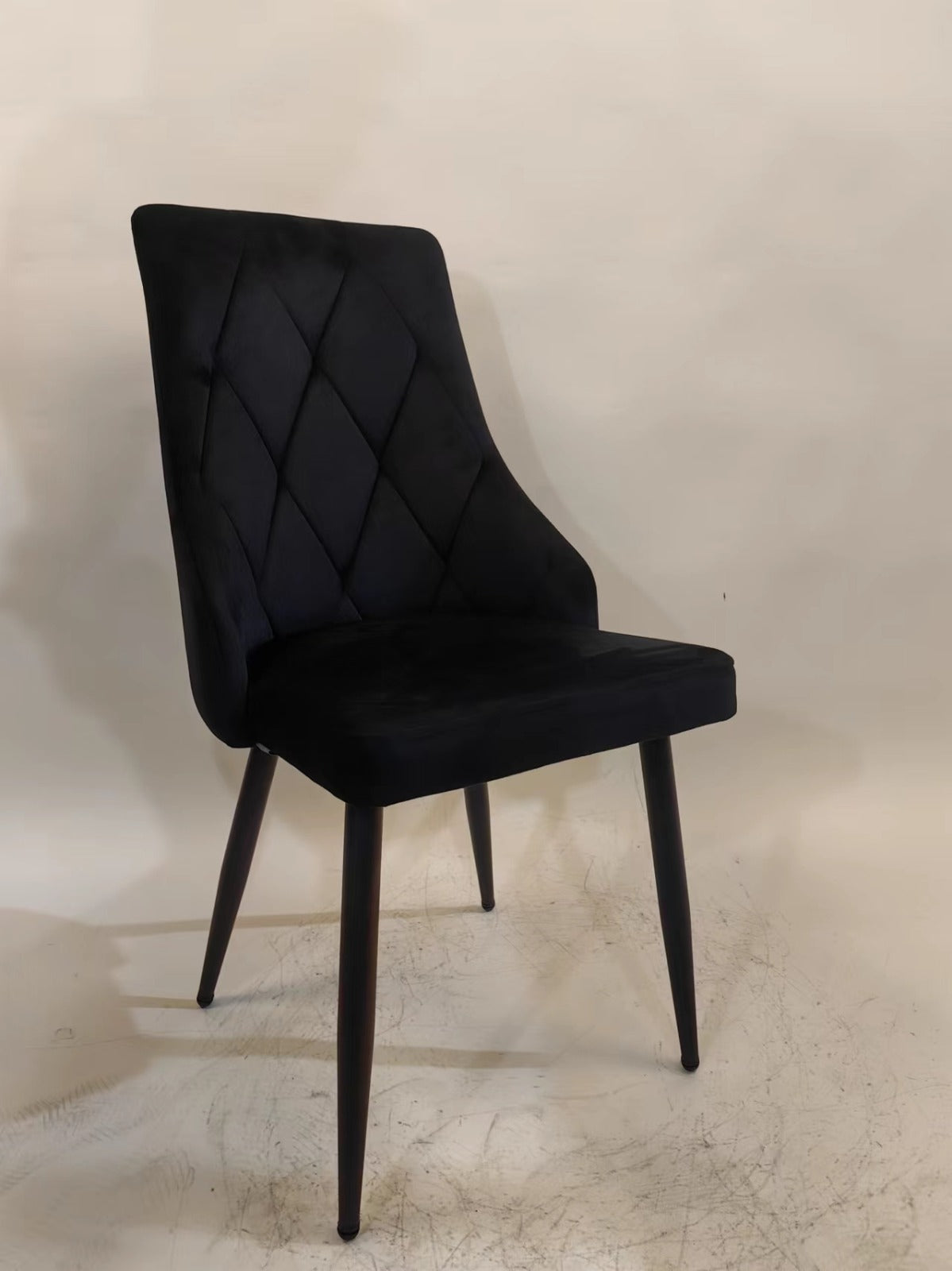 VERTY BLACK