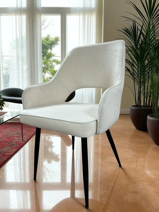 Трапезен стол Каво дамаска цвят шампанско