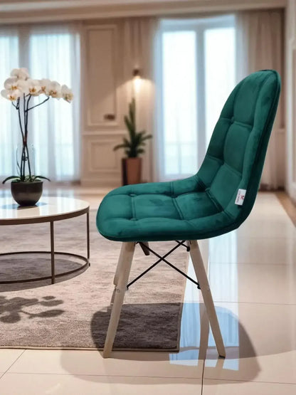 Трапезен стол Таня бежово кадифе